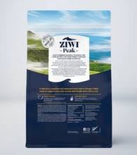 Load image into Gallery viewer, ZIWIPEAK CAT STEAM DRIED CHICKEN &amp; MACKEREL 800G
